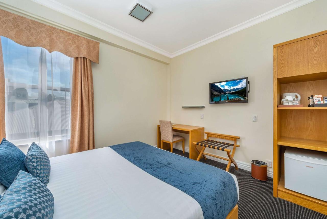 Ramada By Wyndham, Hamilton City Center Zewnętrze zdjęcie