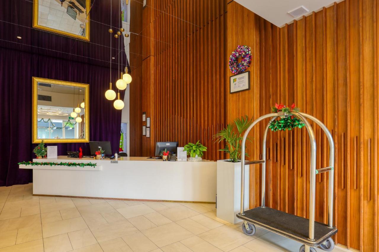 Ramada By Wyndham, Hamilton City Center Zewnętrze zdjęcie