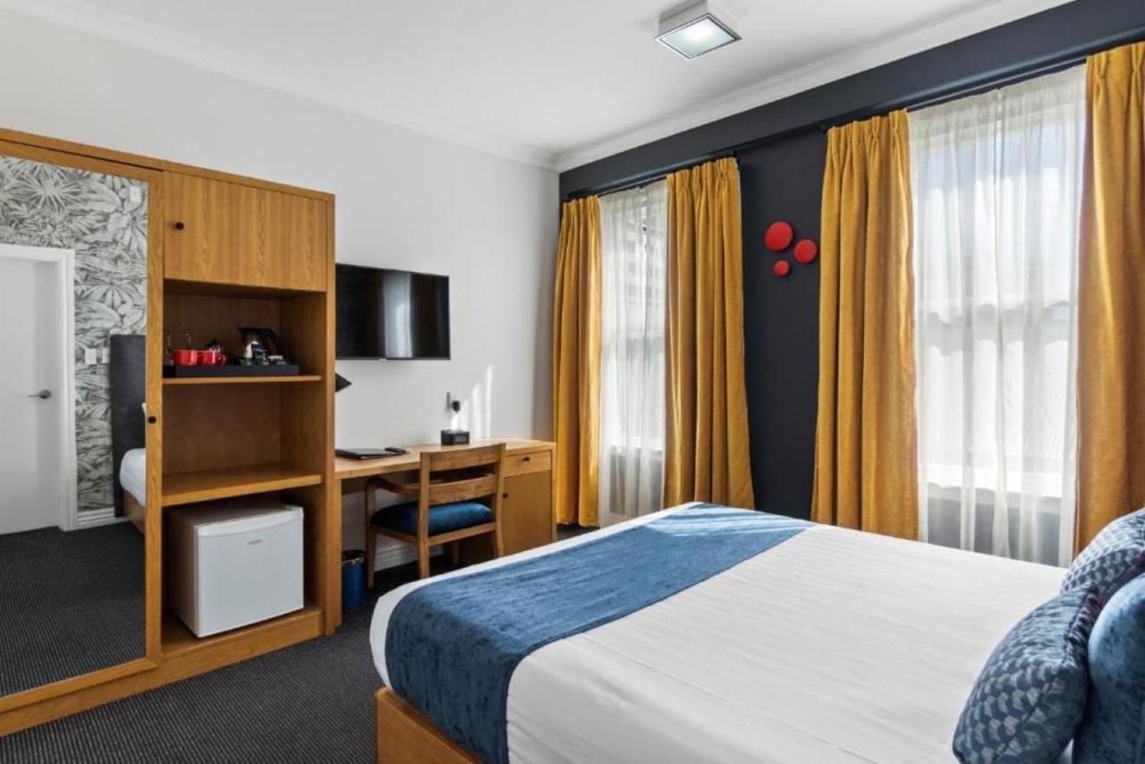 Ramada By Wyndham, Hamilton City Center Zewnętrze zdjęcie