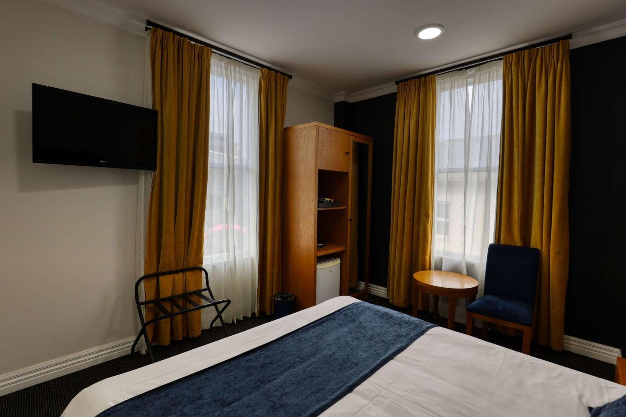 Ramada By Wyndham, Hamilton City Center Zewnętrze zdjęcie