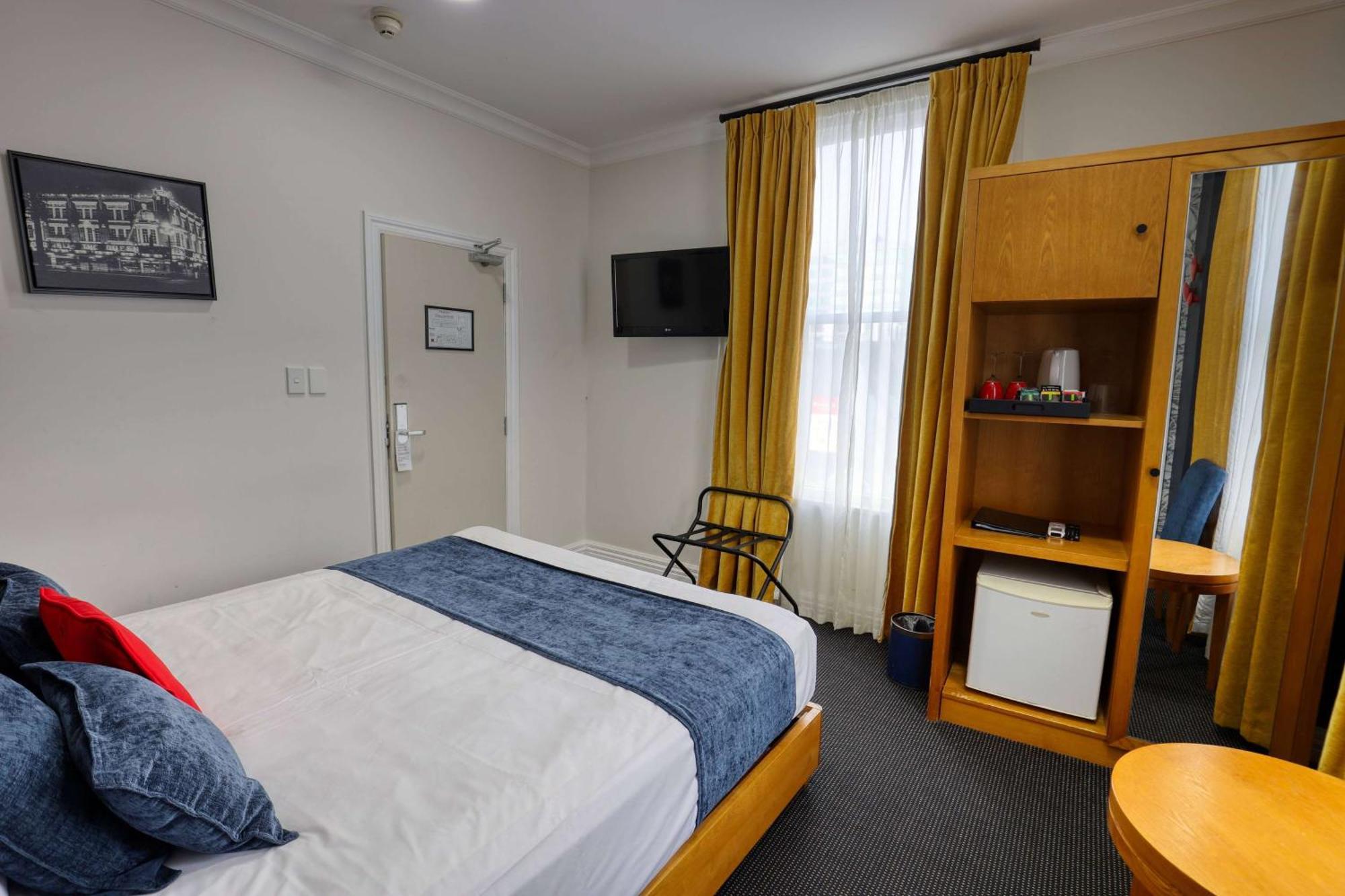 Ramada By Wyndham, Hamilton City Center Zewnętrze zdjęcie